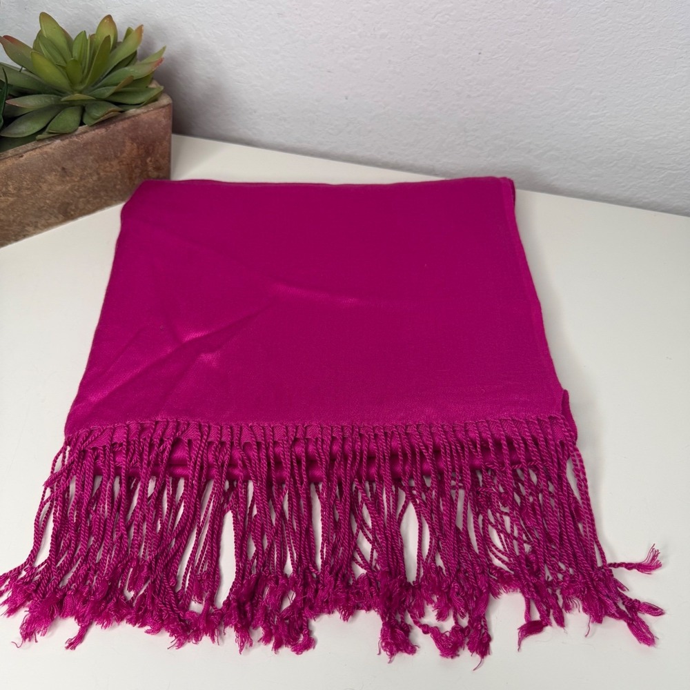 Jones New York Scarf Womens Fuchsia Pink Viscose‎ Fringe Wrap Barbiecore OS